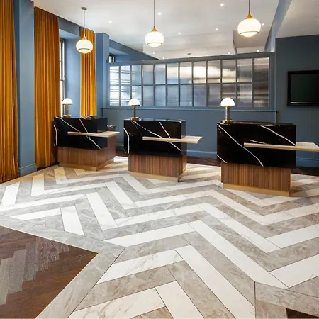 Ξενοδοχείο Courtyard By Marriott