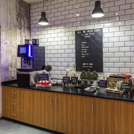 Hotel Novotel Centre 4*