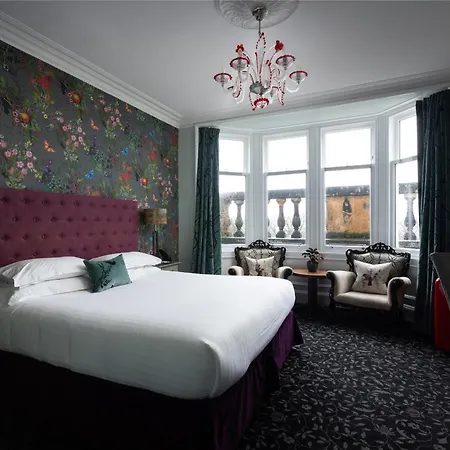 24 Royal Terrace 4* Edinburg