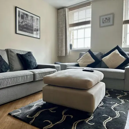 West Bow - Comfy 2 Bed On West Bow Overlooking Grassmarket דירה