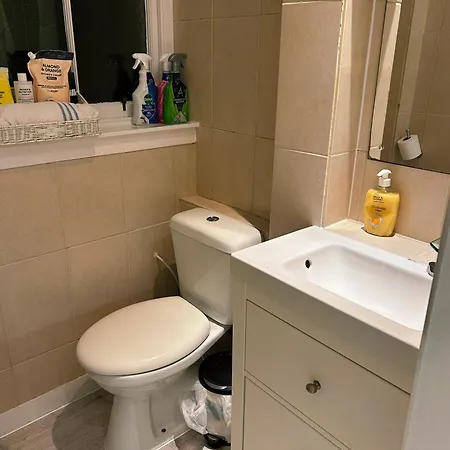 Lovely Sunny 2 Bed Coast