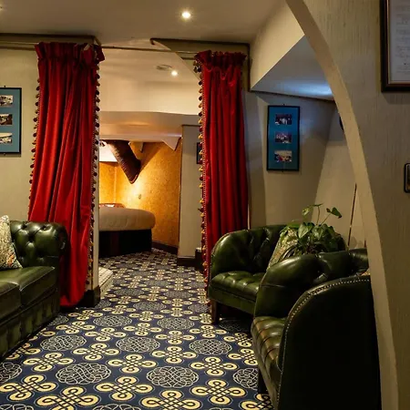 Ocean Mist Leith 4*