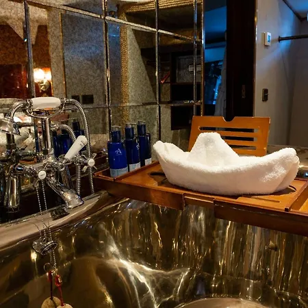 Ocean Mist Leith 酒店 4*