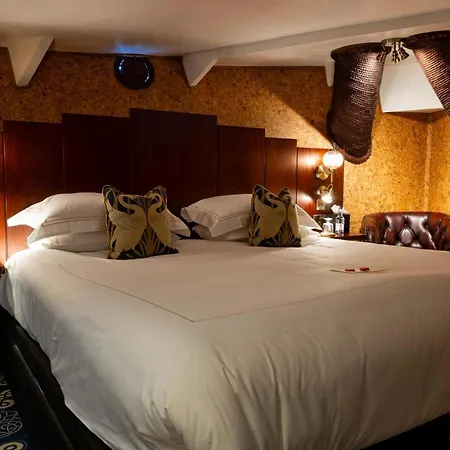 Ocean Mist Leith 4* Edinburgh