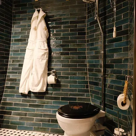 Ocean Mist Leith Hotel 4*