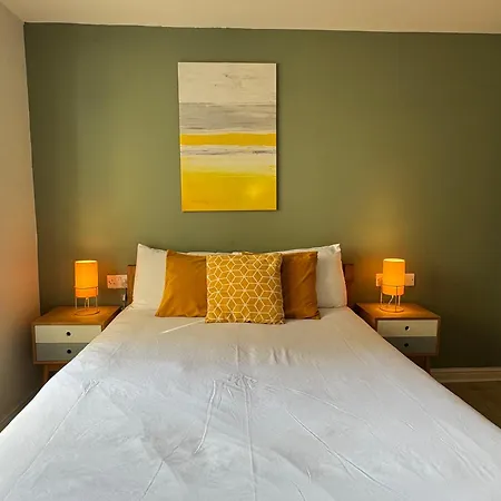 15 Mins To Princes Street Spacious Lakeside With Free Parking Appartement