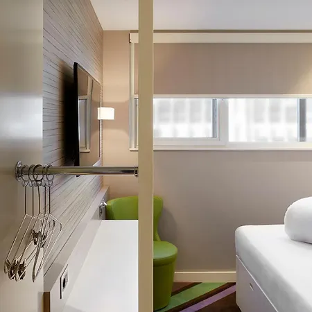 Hub Centre - Rose Street Hotel 3*
