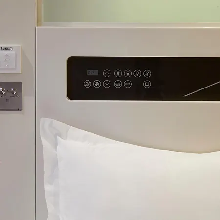 Hub Centre - Royal Mile Hotel 3*