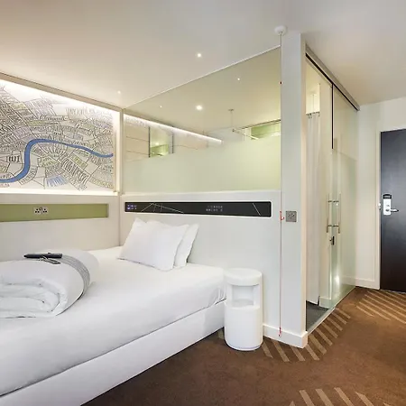 Hub Centre - Royal Mile 3*