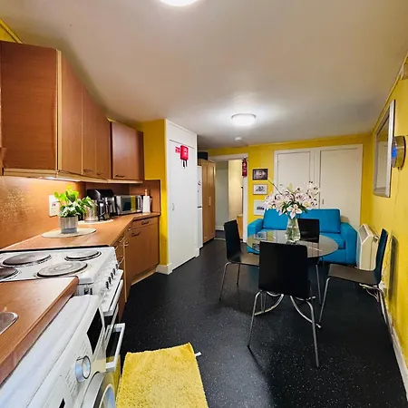 Appartamento Entire Flat In Edinburgh, Center, For The Fringe Edimburgo