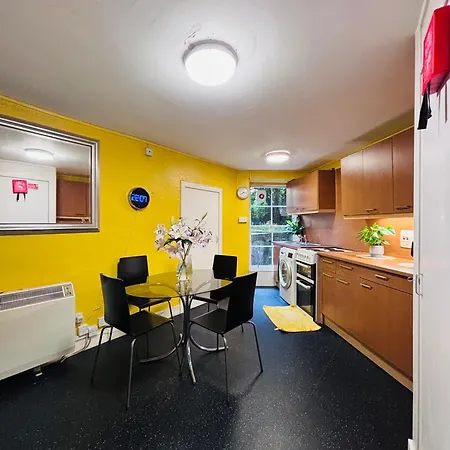 Entire Flat In Edinburgh, Center, For The Fringe Appartamento