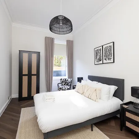 Joivy Family Flat Near Leith Edinburg