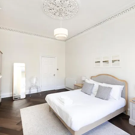 Apartmán Joivy Family Flat Near Leith *