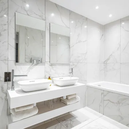 The On The Mile Hotel Edinburgh