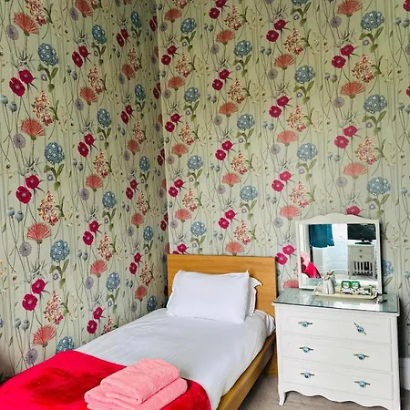 Eliza House 호텔 3*