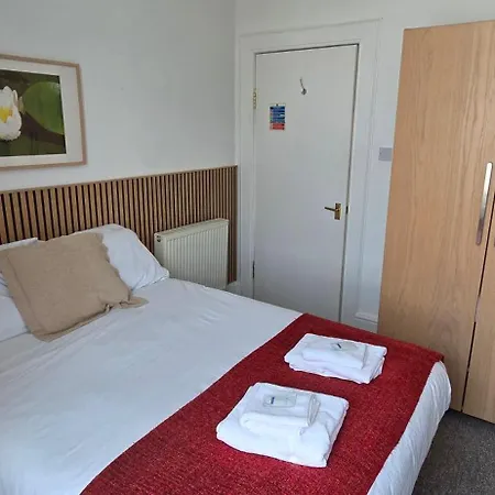 Grindlay Street Residence, 2 Bedroom, 2 Bathroom Close To Castle شقة