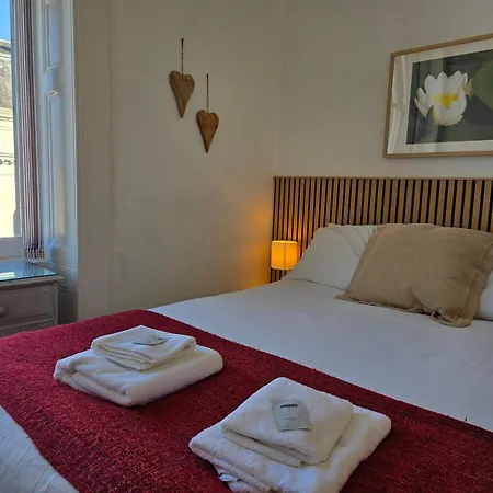 דירה Grindlay Street Residence, 2 Bedroom, 2 Bathroom Close To Castle