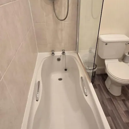 Apartamento Grindlay Street Residence, 2 Bedroom, 2 Bathroom Close To Castle *