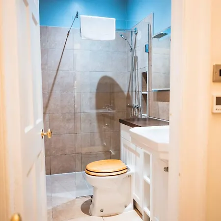Large 3-bed Walk To Waverley Casa vacanze *