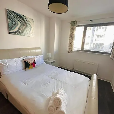Britannia Apartamento *