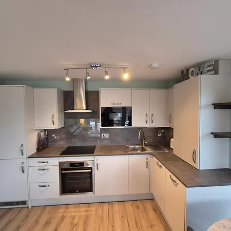 Apartmán Fabulous 3 Bedroom Flat