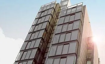 Cloud 9 - Quartermile 4*