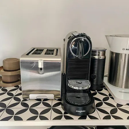 Double With Shared Bathroom Near The Shore And Tram * Edimburgo