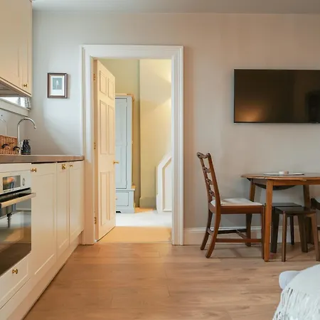Apartahotel The Townhouse, Leith Edimburgo