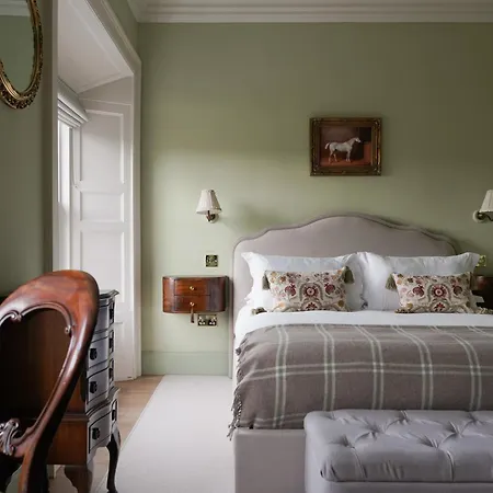 The Townhouse, Leith