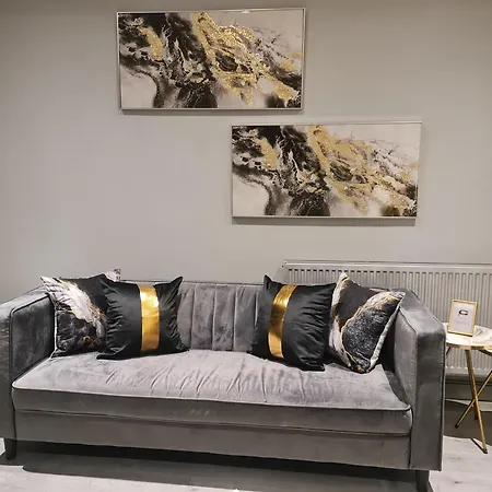 Dynastays- Stylish Seaside Home- Dog Friendly, Garden & Parking (adults Only) Дом отдыха