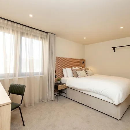 Joivy Royal Mile Apartahotel 3*