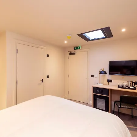 Apartahotel Joivy Royal Mile