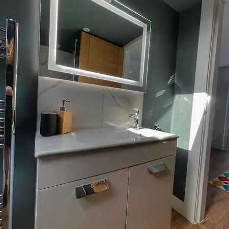 5 Bed House Sleeps10 Free Parking Pets Centre 度假居 爱丁堡