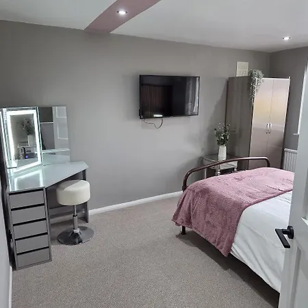 Contractor Family Hoole Private Hottub *