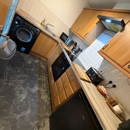 Dennis Flats Loaning Edinburgh