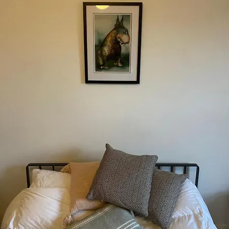 Classical 19th Century Stair - 3 Bedroom Edinburgh