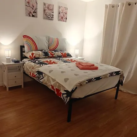 Anna Flat-family Near Royal Infirmary Free Parking *