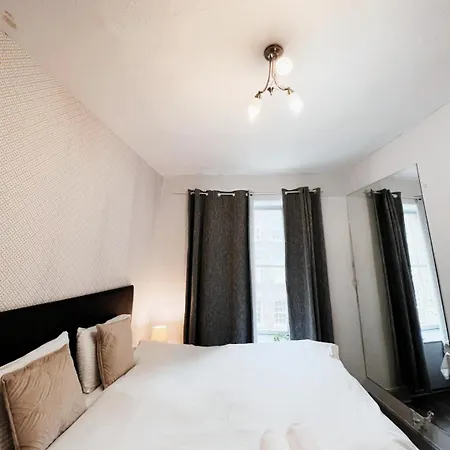 Apartment Old Town Castle Edinburgh