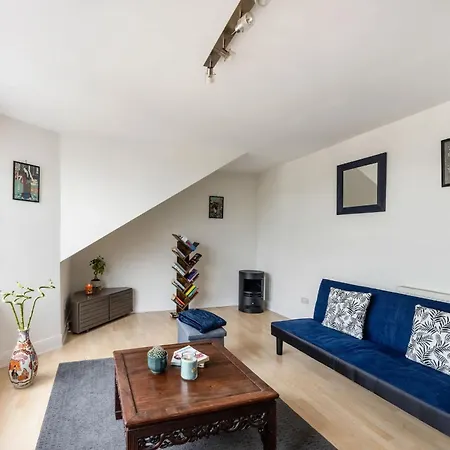 Bnbnova - 1br - By Castle - West End Lägenhet