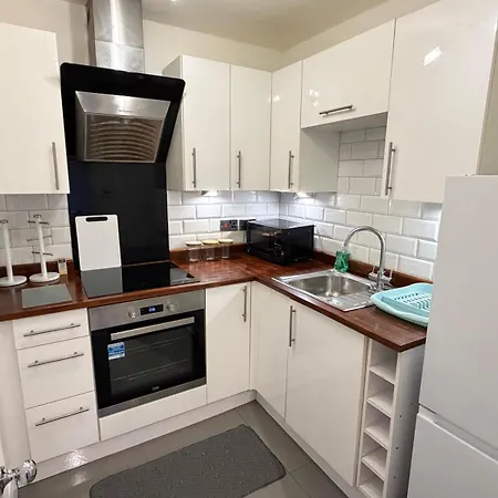 Cosy 1-bed On Seafield Road