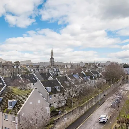 The Britannia Abode Apartment Edinburgh