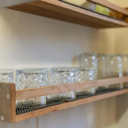 Dewar 3 Bedroom - * Edinburgh