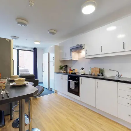 Apartment For Students Only Haymarket In