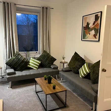 Parking - Sleep 3 - 1 Bedroom - Easy Access Apartment Edinburgh