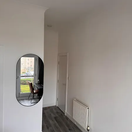 Room Apartment