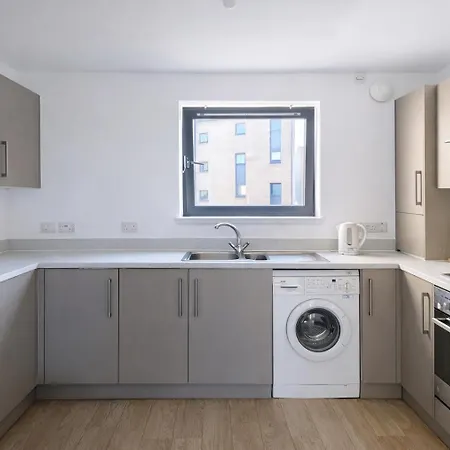 Anna Flat-family Near Royal Infirmary Free Parking 아파트