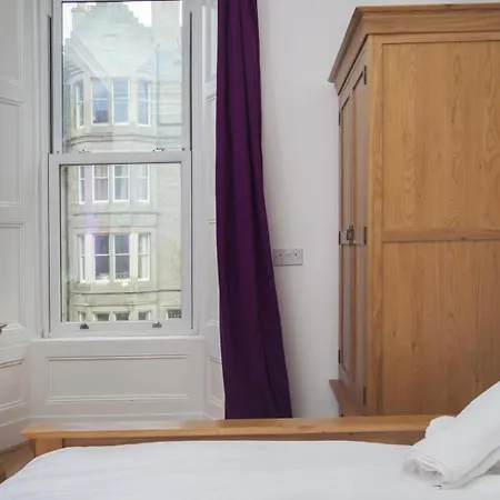 Lovely 3 Bdrm By Meadows * Edinburgh