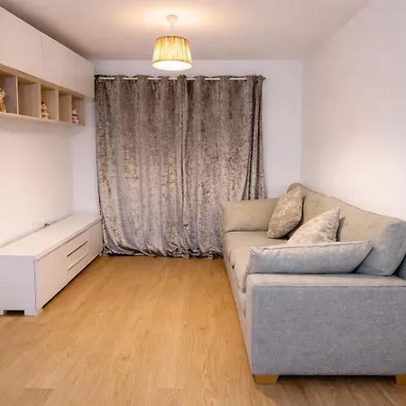 Anna Flat-family Near Royal Infirmary Free Parking 아파트 *