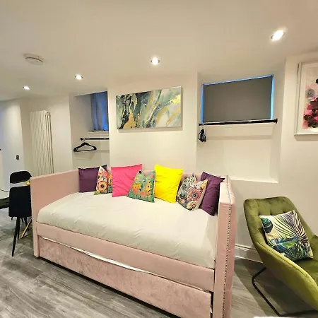 Stylish & Design Apartment- 3 Beds