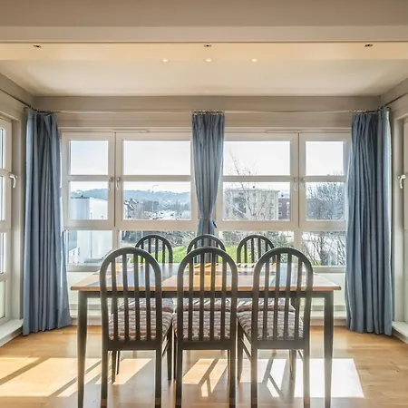 Bright Floor Haven Modern 2br In - Pass The Keys 爱丁堡